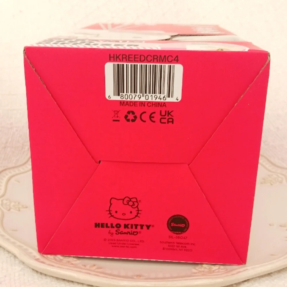 Hello Kitty Ceramic Reed Diffuser Set - Picture 10 of 10